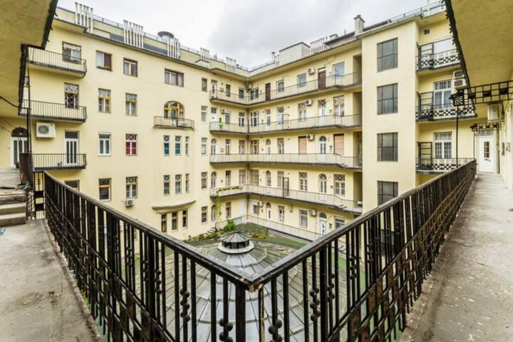 Hi-Bp Design Home Apartments In The Heart Of Будапеща Екстериор снимка