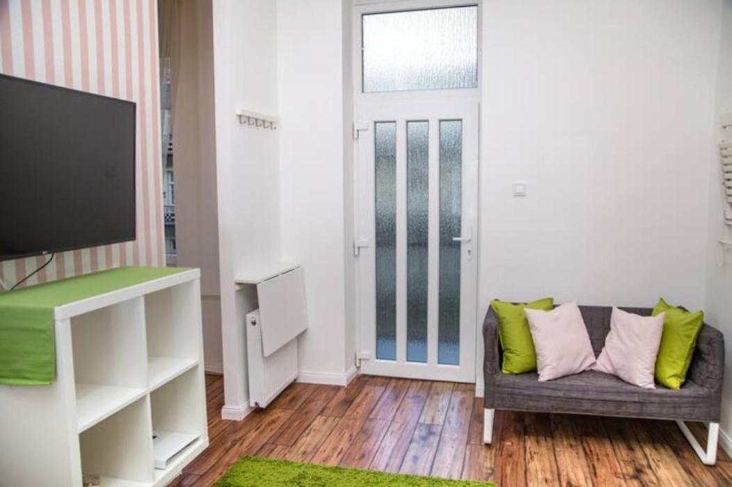 Hi-Bp Design Home Apartments In The Heart Of Будапеща Екстериор снимка