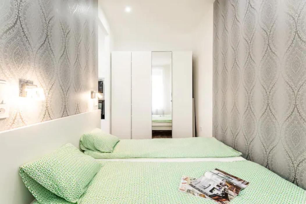 Hi-Bp Design Home Apartments In The Heart Of Будапеща Екстериор снимка