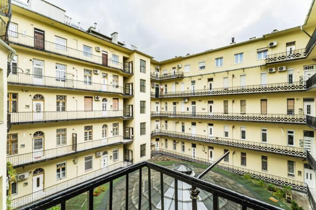 Hi-Bp Design Home Apartments In The Heart Of Будапеща Екстериор снимка