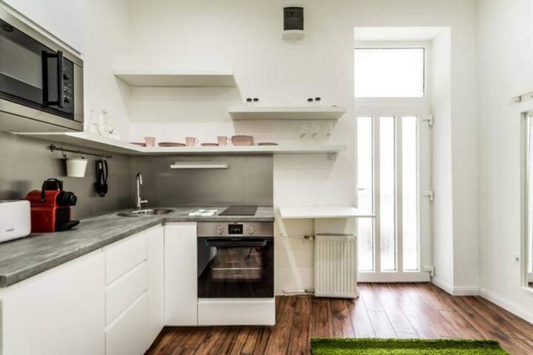 Hi-Bp Design Home Apartments In The Heart Of Будапеща Екстериор снимка
